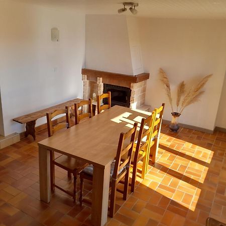 La Cantiniere Fougerolles-Saint-Valbert 外观 照片