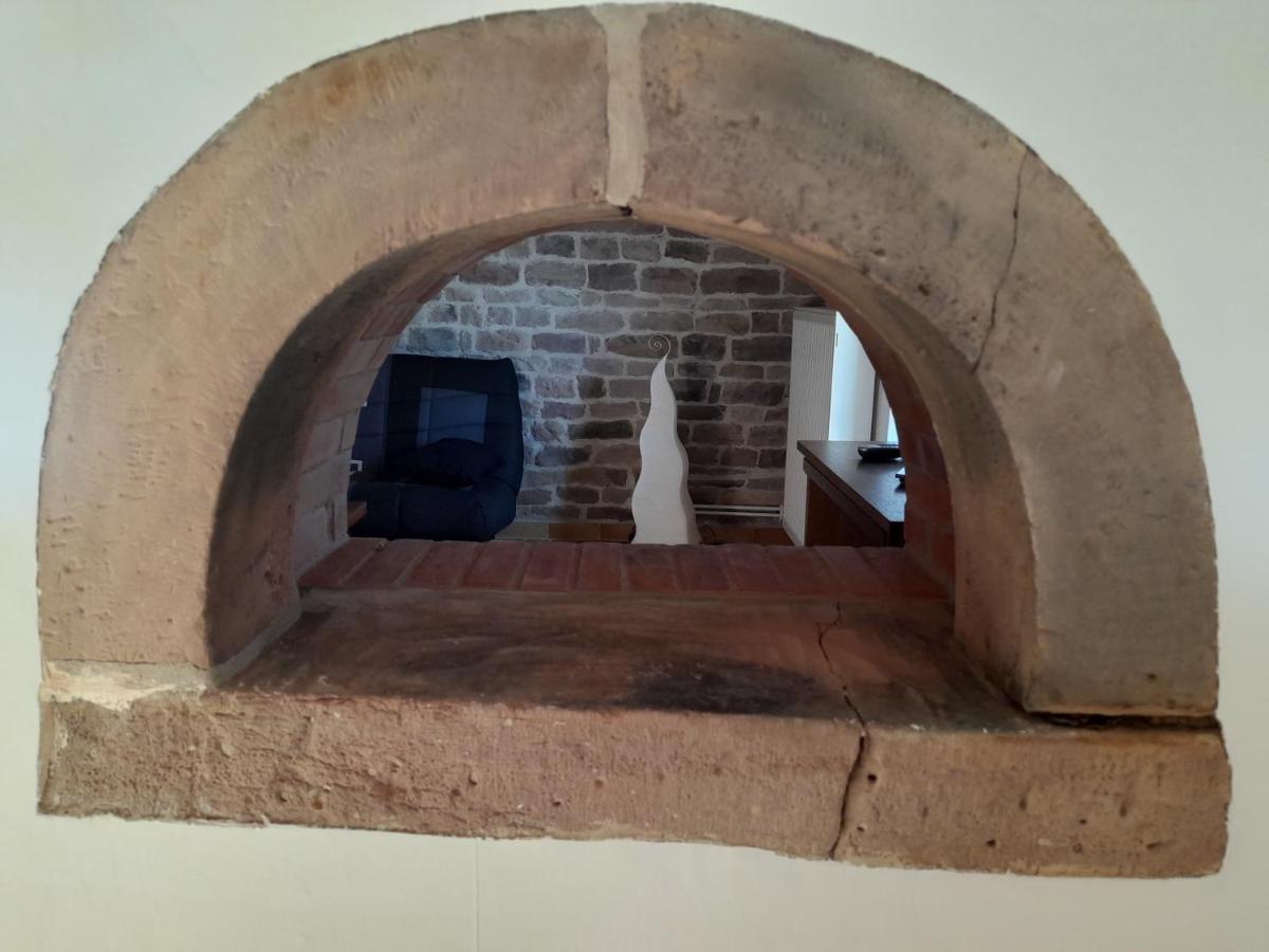 La Cantiniere Fougerolles-Saint-Valbert 外观 照片